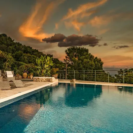 Askos Stone - The Island Panorama * Ajos Nikolaos